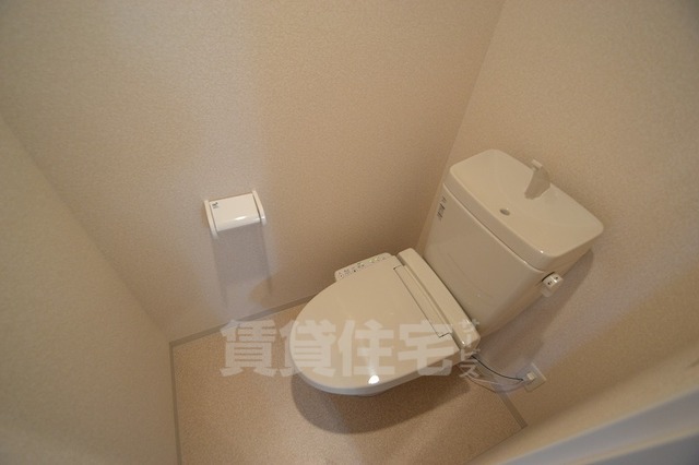 Luxe新大阪SOUTHのトイレ写真