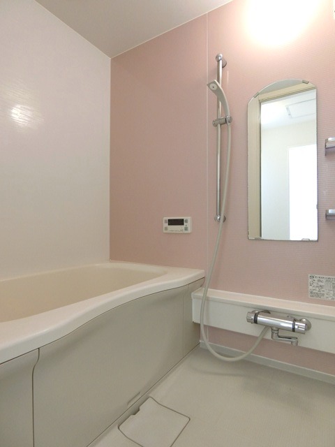バス・シャワールーム　図面と現状に相違がある場合には現状を優先