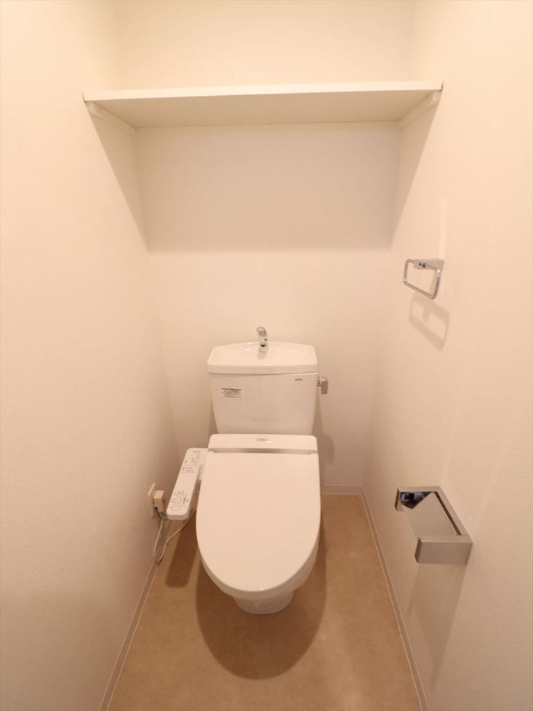 トイレ　トイレもきれいです