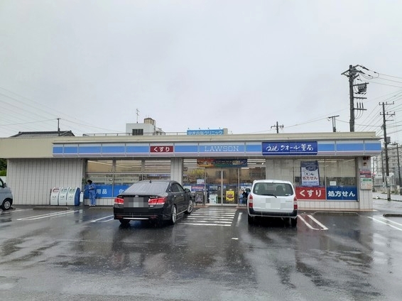 コンビニ　ローソン 市原八幡店（コンビニ）まで650m