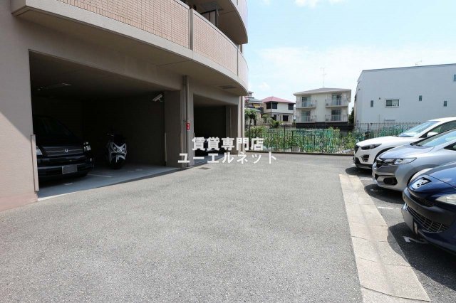 駐車場　敷地内駐車場あり◎