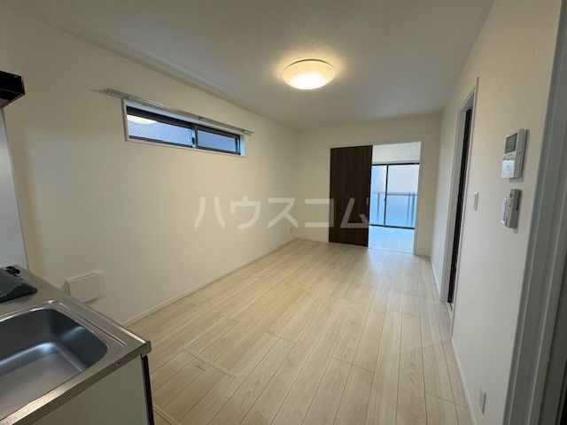 TUP津田沼の居間写真