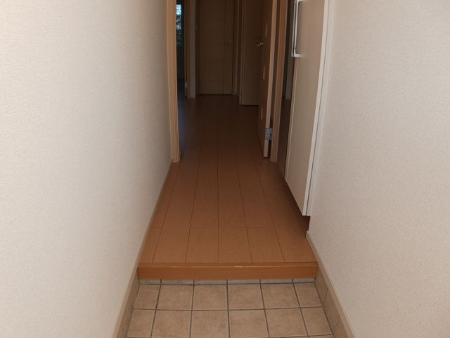 エアリーヒルズ参番館の玄関写真