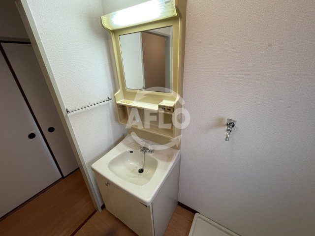 洗面設備　リアライズ中之島　独立洗面台