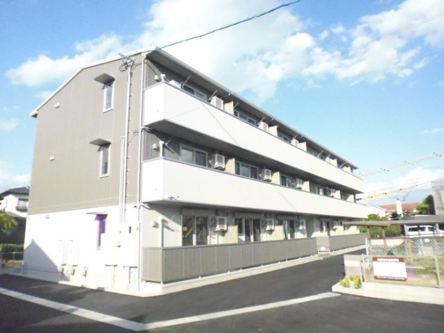 建物外観　落ち着いた雰囲気の外観です