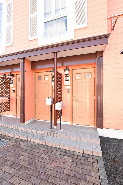ＪＲ宇都宮線 矢板駅 徒歩9分 2階建 築26年の玄関写真