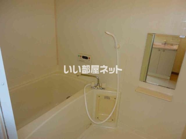 グレイスレジデンス曽根の風呂写真