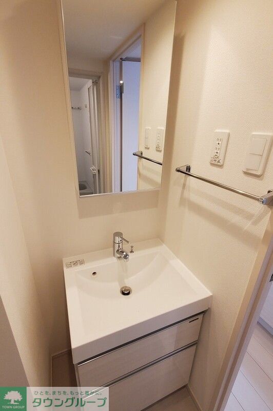 洗面設備　お部屋探しは株式会社　タウンハウジング　までお気軽にお問合…