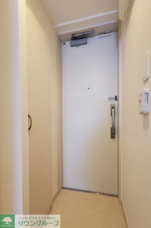 玄関　お部屋探しは株式会社　タウンハウジング　までお気軽にお問合…