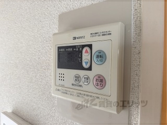 その他設備　給湯器リモコン