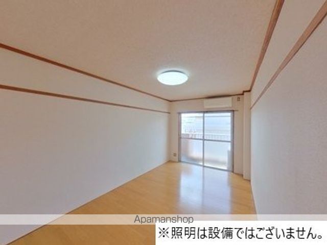高橋ハイツの居間写真
