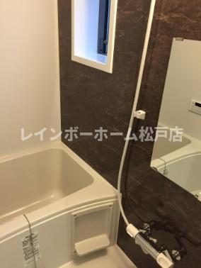 バス・シャワールーム　日々の暮らしに欠かせないお風呂です