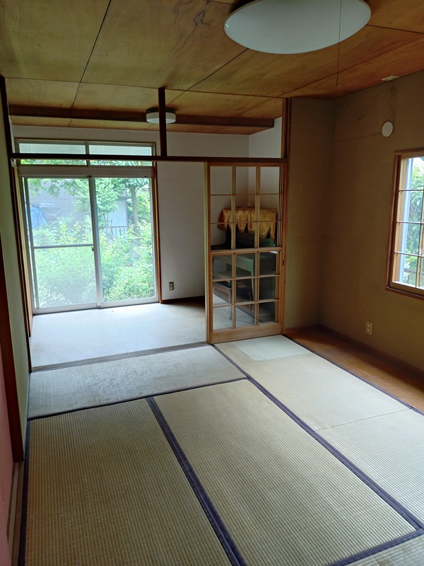 成塚町戸建の内装写真
