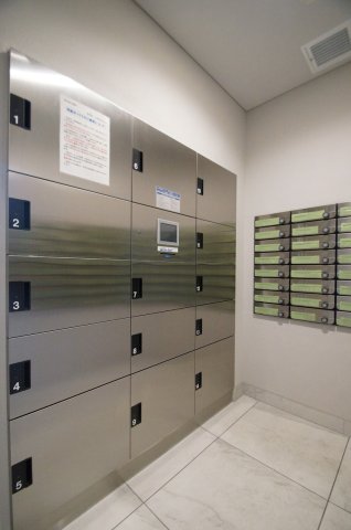 その他共有部分　不在時にも荷物を受け取れる宅配ボックス