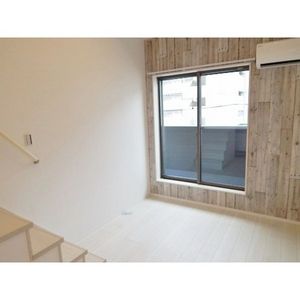 居室・リビング　(施工途中写真)