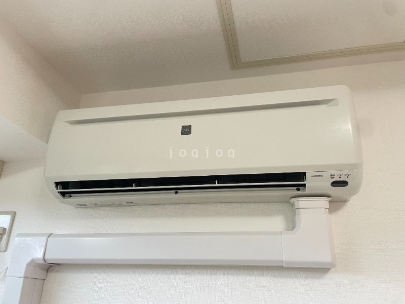 その他設備　暖かいガス暖房です