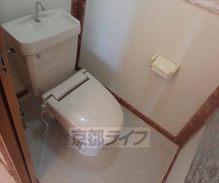 コーポニューアイボリーのトイレ写真
