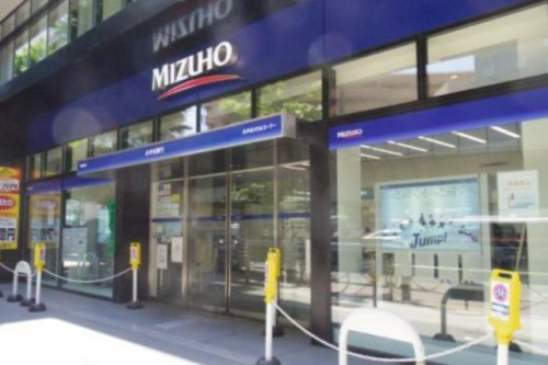 銀行　みずほ銀行 世田谷支店（銀行）まで323m