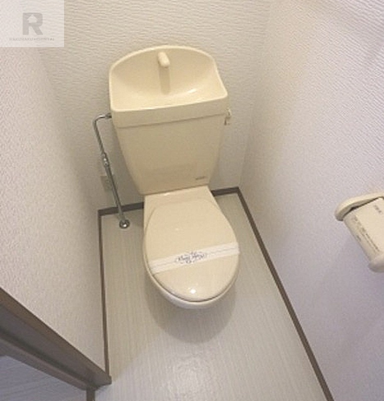 ベル・デ・カーサ枚方公園 I番館のトイレ写真