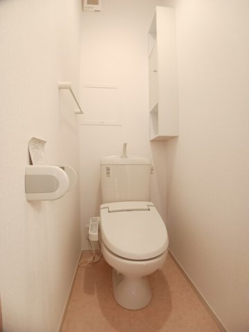 トイレ　トイレもきれいです