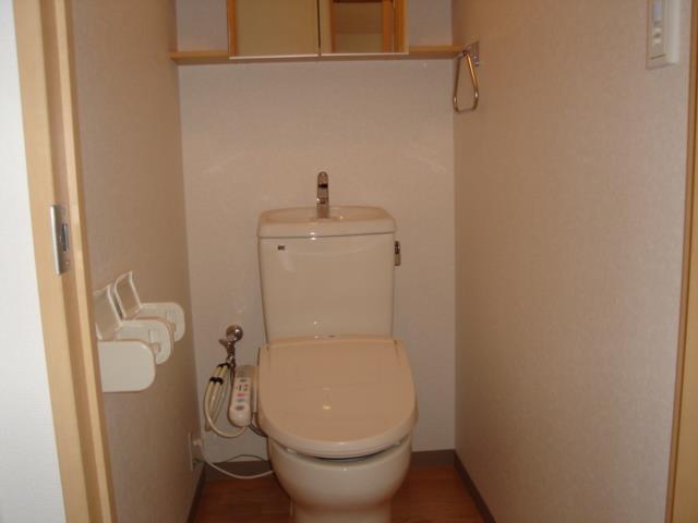 トイレ　ＷＣ(シャワー付きトイレ)