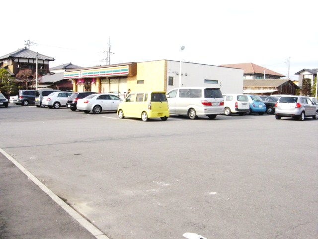 コンビニ　開いててよかったセブンイレブン（コンビニ）まで350m