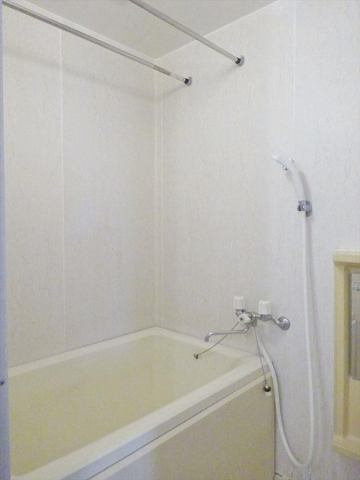 バス・シャワールーム　きれいなお風呂です