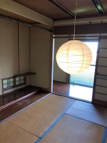 居室・リビング　和室→洋室化DIY可能です（費用ご負担ください）