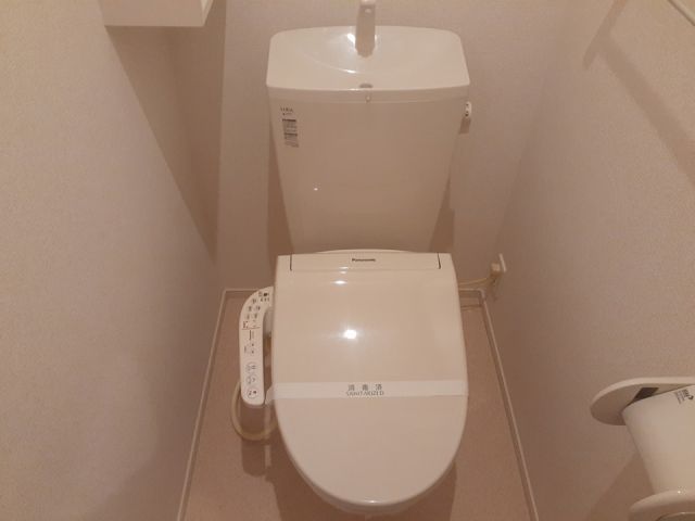 【プランタン　瓜生　Ａのトイレ】