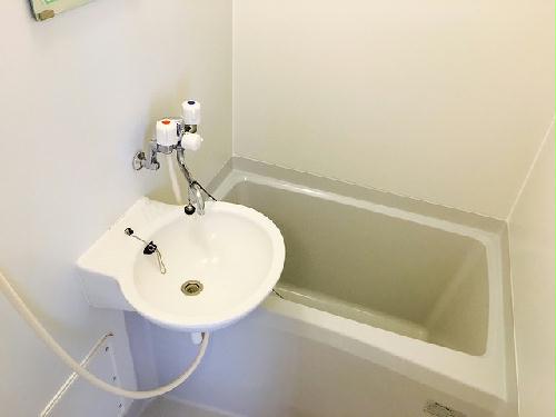 バス・シャワールーム　バス・トイレ別です。