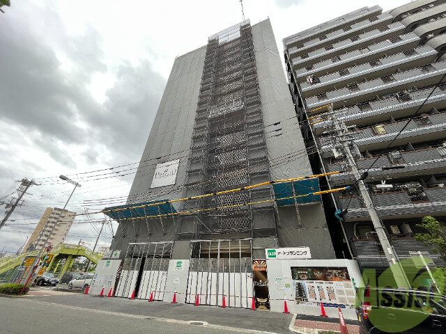 【大阪市淀川区宮原のマンションのエントランス】