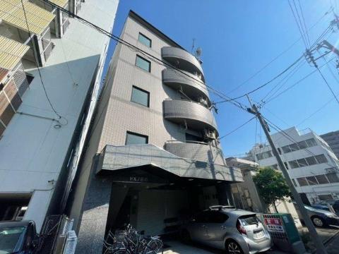 【名古屋市熱田区神宮のマンションの建物外観】