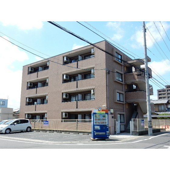 【岡山市北区今のマンションの建物外観】