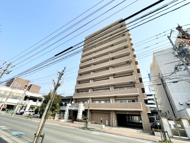 エバーグリーン福山西町の建物外観