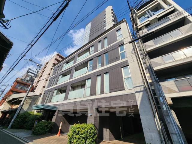 京都市下京区吉文字町のマンションの建物外観