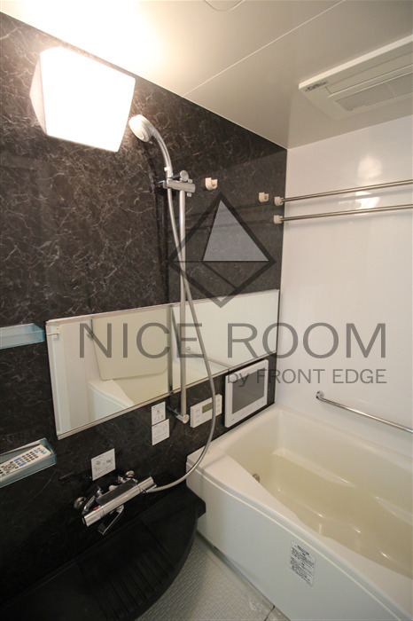 バス・シャワールーム　エステムコート新大阪IXグランブライト　風呂