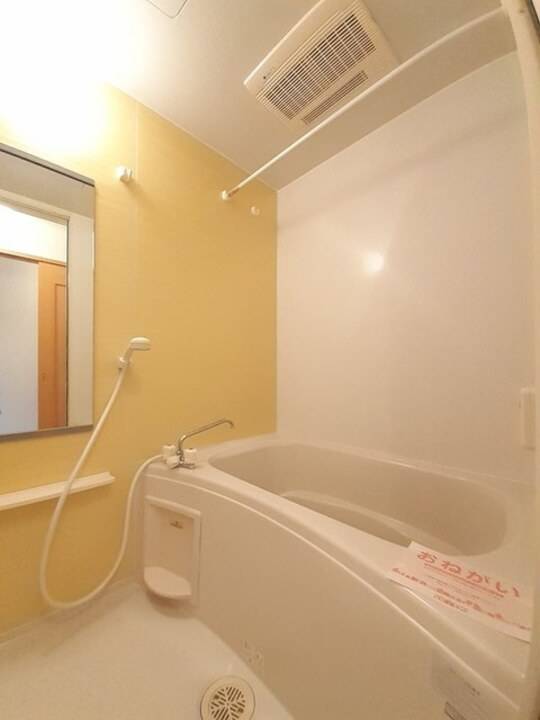 バス・シャワールーム　浴室