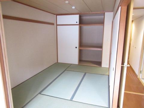 パームズコート茨木パークホームズ　居室・リビング　和室（イメージ）