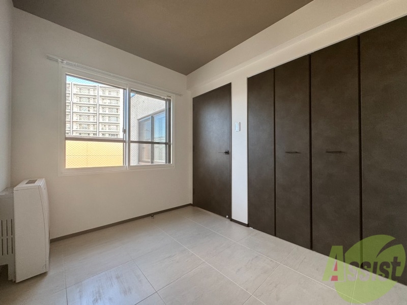 その他部屋・スペース　日当たりが良くて心地よく過ごせそうなお部屋です。