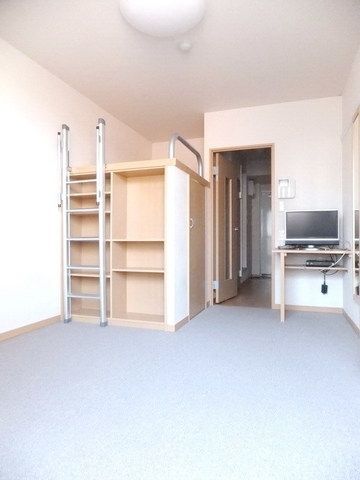 居室・リビング　★きれいな洋室★