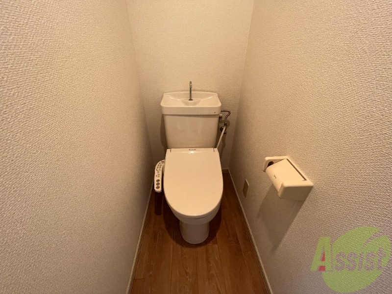 トイレ　トイレは清潔感があり安心して使用できそうです。