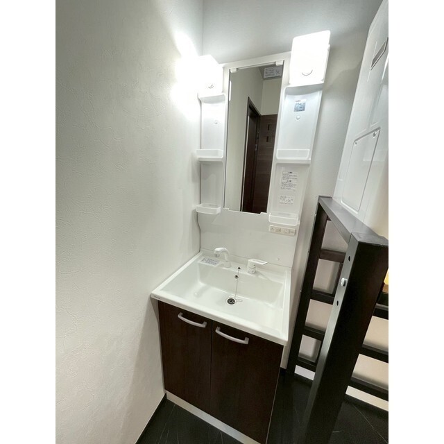 洗面設備　綺麗な洗面所です！