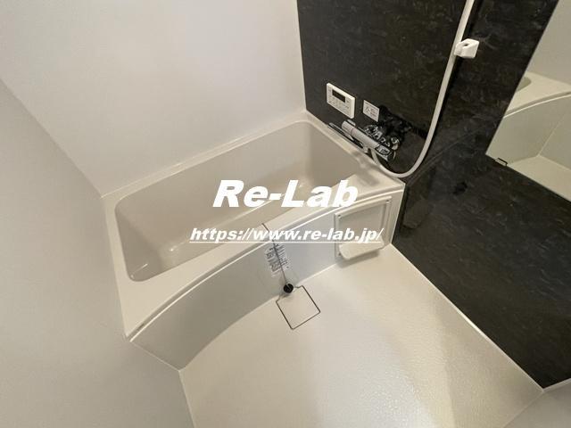 バス・シャワールーム　※参考として他のお部屋の写真