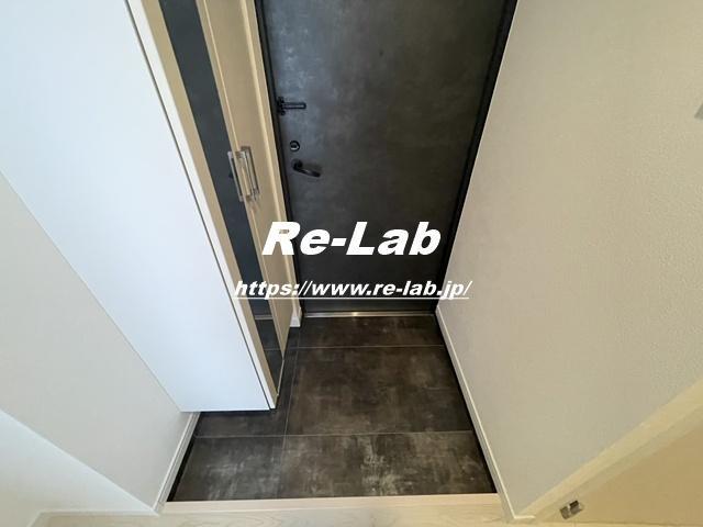 玄関　※参考として他のお部屋の写真