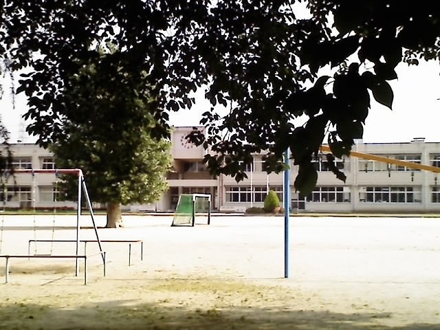 小学校　伊勢崎市立南小学校（小学校）まで1114m