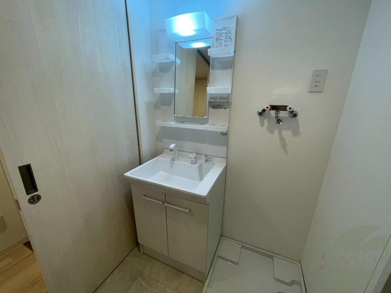 洗面設備　シャンプードレッサーで身支度もラクラクです！