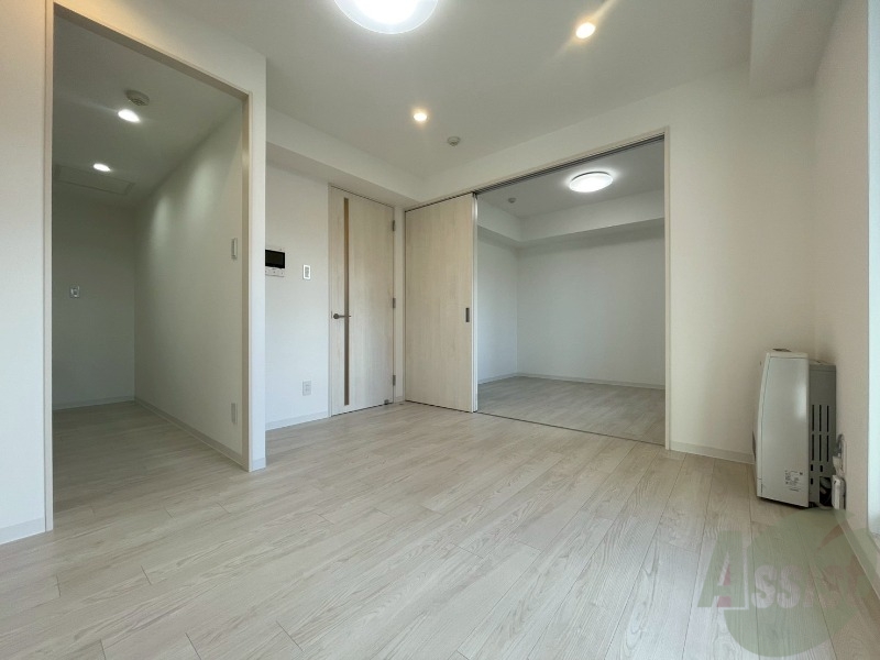 居室・リビング　広々としたリビングですね。使い勝手がよさそうですね！