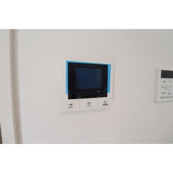 セキュリティ　モニター付きインターホン