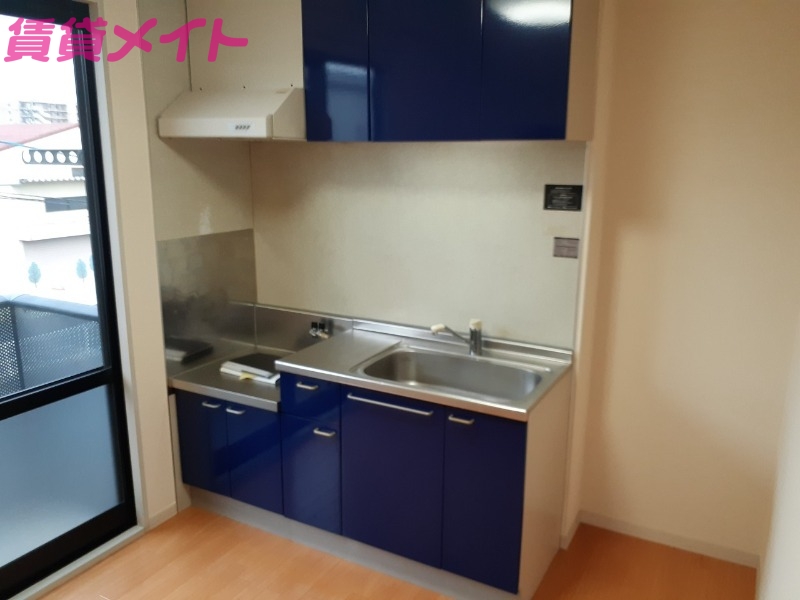 キッチン　別部屋同タイプ