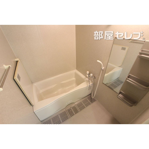 バス・シャワールーム　室内イメージです